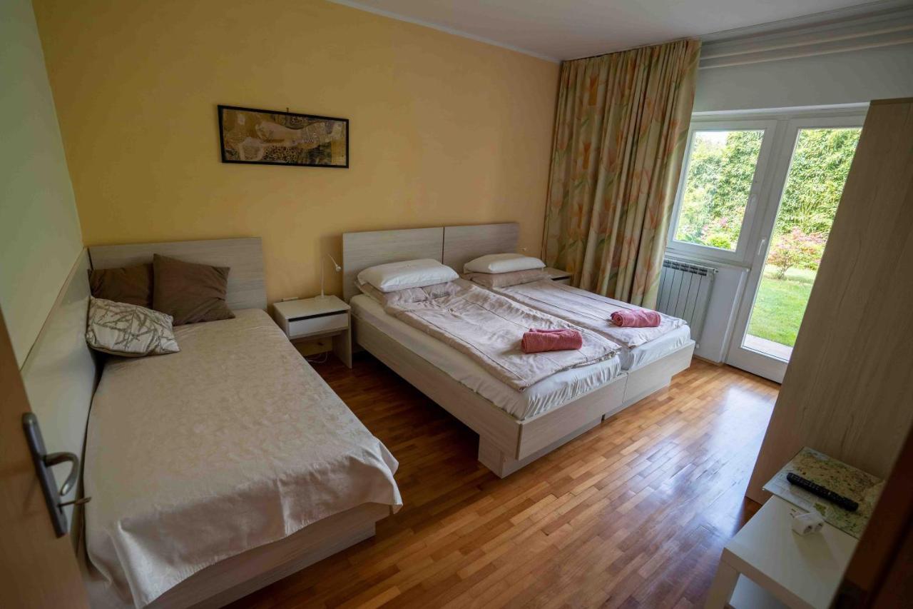 Soraja Apartments Izola Esterno foto