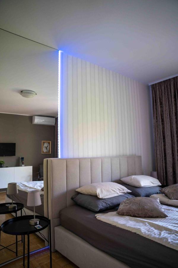 Soraja Apartments Izola Esterno foto