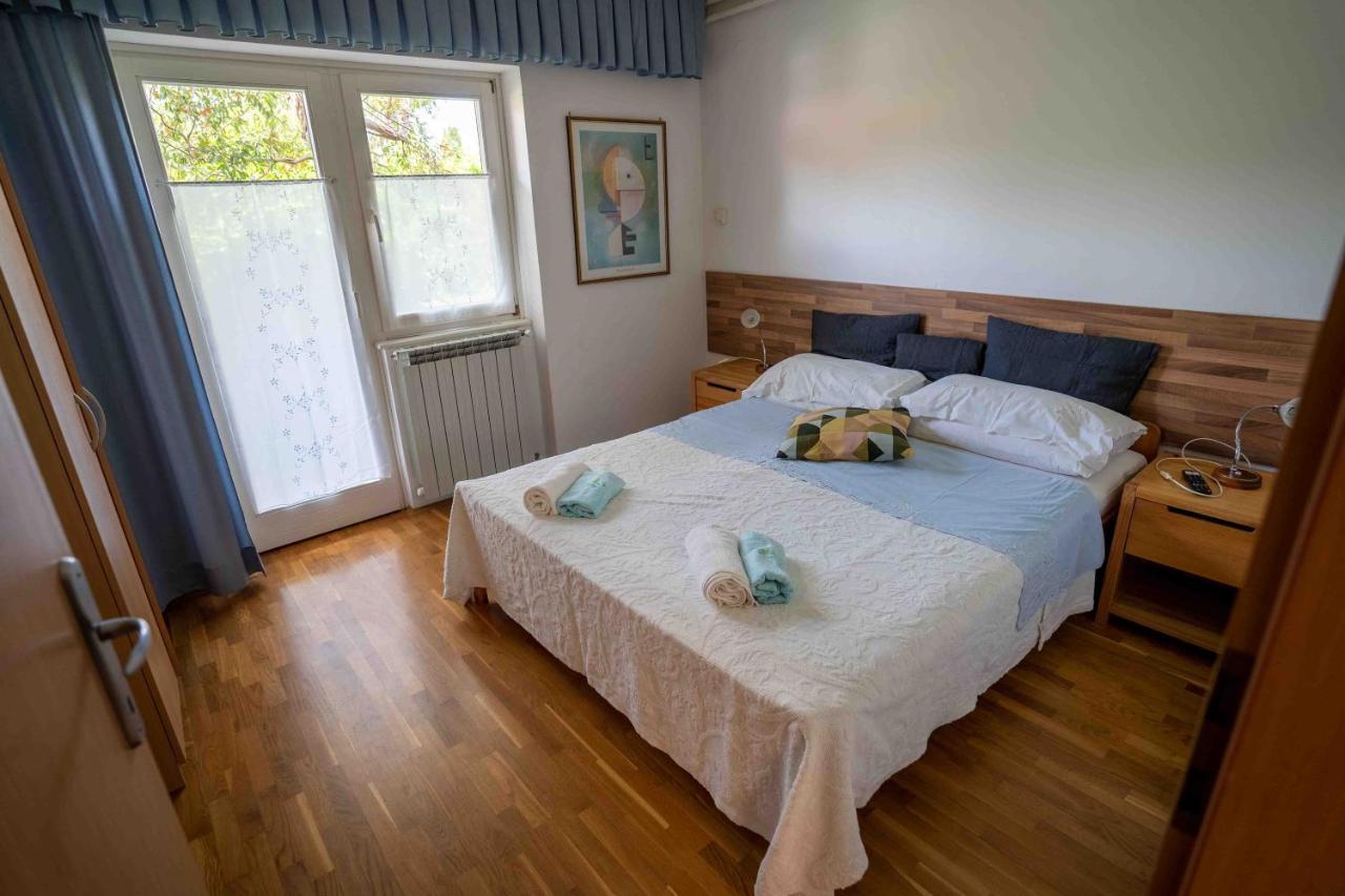 Soraja Apartments Izola Esterno foto